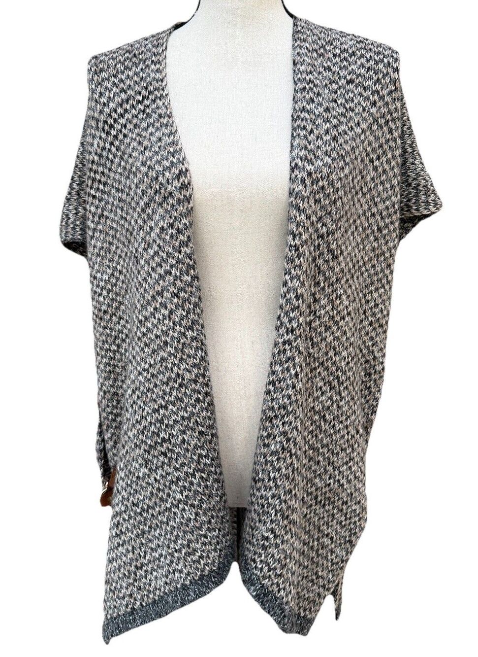 Poncho-morled knitted vest, One Size, 35% Wool , Women.